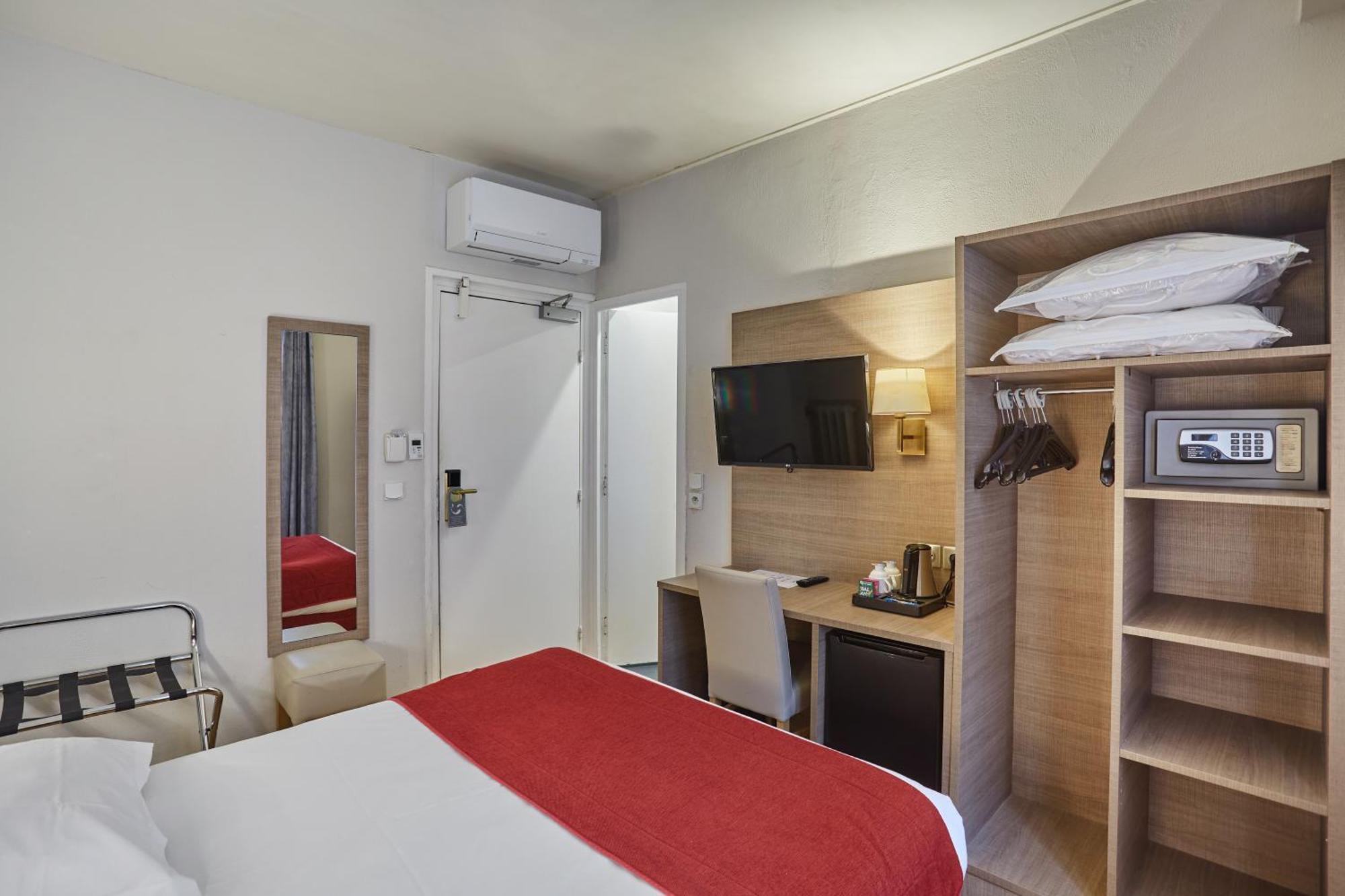 Hotel Lux Picpus París Exterior foto